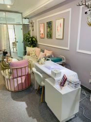 -YooMee优美智能科技美肤机构