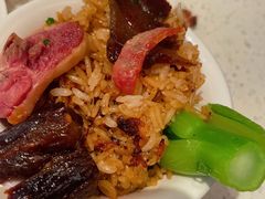 招牌腊味煲仔饭-肥仔文澳门猪骨煲(南京西路店)