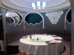 -哈啾嗨·新概念蒙餐(红星新城店)