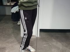 -阿迪达斯(武林银泰三叶草店)