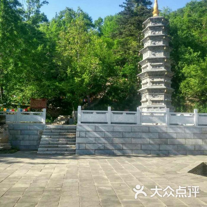 龙池曼风景区