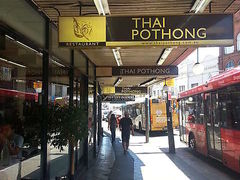 -Thai Pothong Restaurant