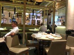 大堂-关东小磨东北菜(上海长风大悦城店)
