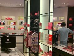 -CHANEL(恒隆广场店)