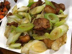 葱爆羊肉-怡妮新疆风味餐厅(东江湾路店)