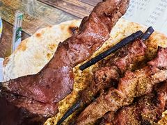-艾力江和田馕坑烤肉店