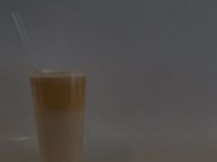 卢旺达冰拿铁-Seesaw Coffee(上生新所店)
