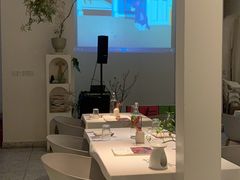 -春树下·树屋花房西餐厅(罍街AS1980店)