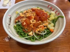 西红柿鸡蛋面-手擀菠菜面(西康路店)