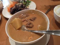 -Thai La Ong - Newtown