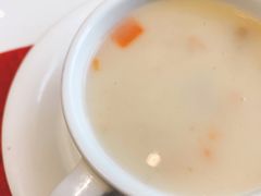 土豆蘑菇汤-斗牛士牛排餐厅(镇明店)