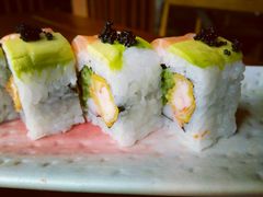 三文鱼牛油果寿司-石葵(锦业时代店)