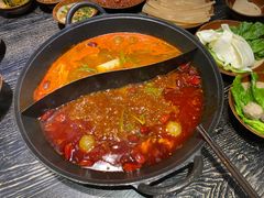 -冯校长老火锅(中联广场店)