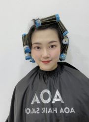 -苏豪路易士·嘉玛发廊