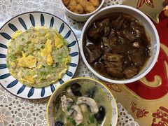 -三人行骨头王火锅(长寿店)