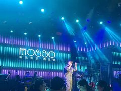 -MOSSO音乐酒吧·live house(南京旗舰店)