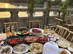 -聚汇三少·龙虾·中餐厅(莫邪路新天地店)
