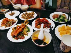-碧涛阁·泡泡海洋·汤泉洗浴(王府花园店)