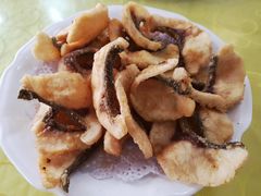 -雪野鱼头大王邢府公老店(雪野湖店)