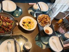 -伍先森精品汉餐(军垦路店)