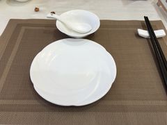 餐具摆设-欣旺·迎宾楼·百年无锡菜