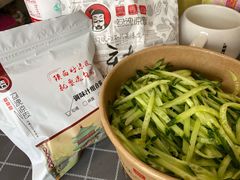 -勾魂凉皮(西二旗辉煌国际店)