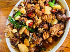 黄焖鸡-阿葉农家饭店