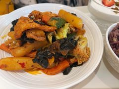山城麻辣素香锅-轻蔬不用等·素食(江苏路店)