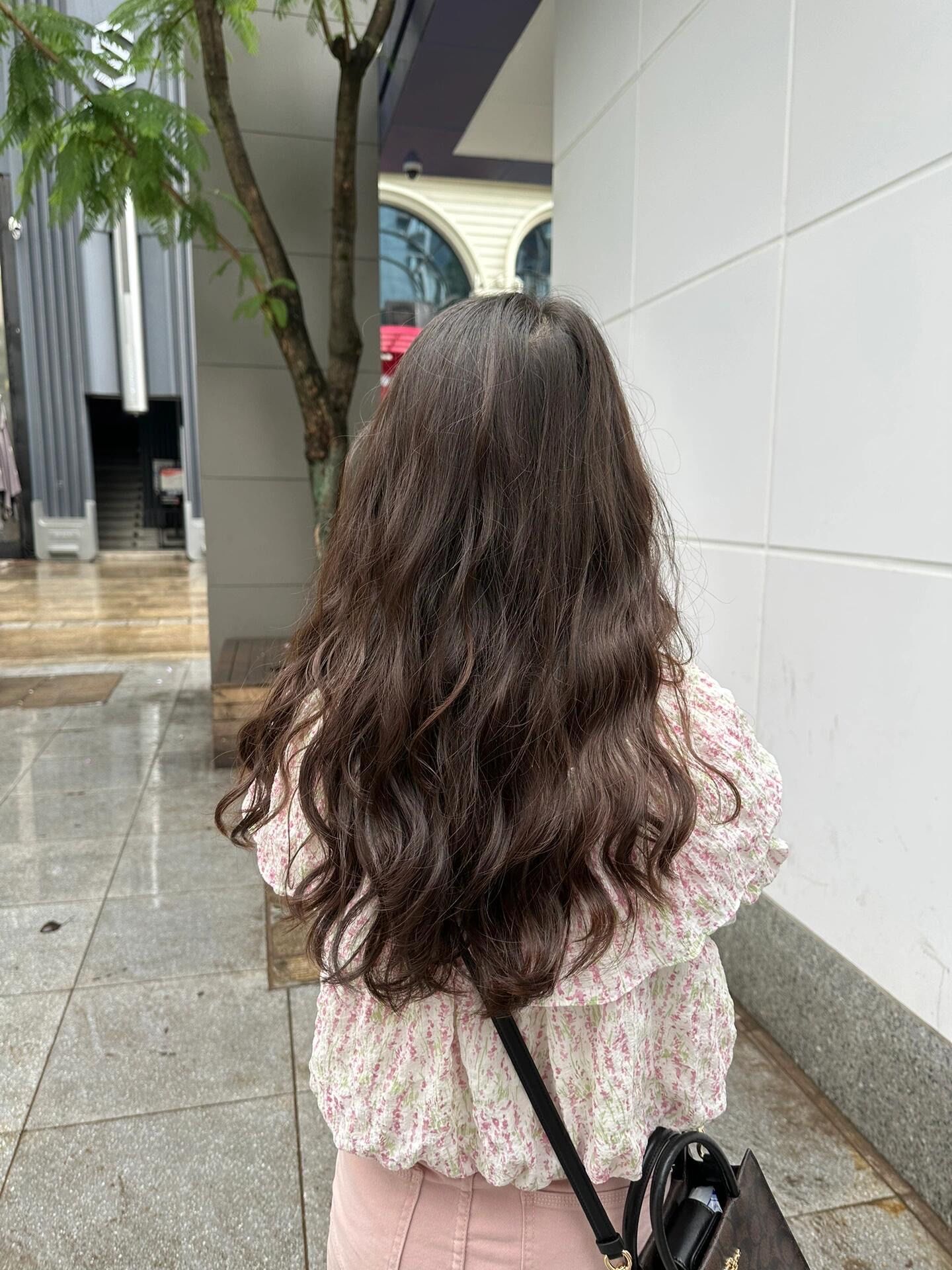 慵懒风发尾卷自己在家也能打理的卷发#法式