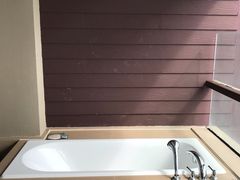 -三亚湾海居铂尔曼度假酒店