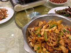 干锅牛蛙-羅記小厨香吧岛龙虾