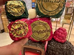 -VENCHI 闻绮(北京国贸商城店)