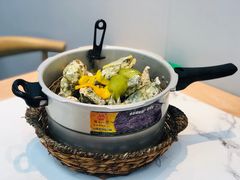 高压锅生蚝-瑶府路边摊大排档·烧烤·海鲜·砂锅粥·炒菜(瑶湖里夜市店)