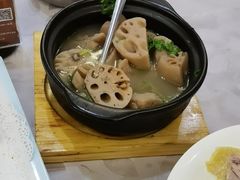 筒骨莲藕煲-鹭园酒家·四十年老字号