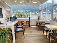 -唐咖精品咖啡(大理古城手冲店)
