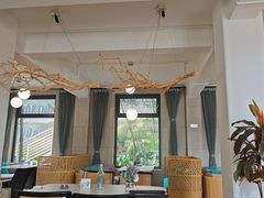 -华凌山庄·隐湖栖