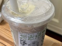绿豆牛乳冰淇淋-沪上阿姨·臻选茶饮(上海环球港店)