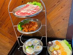 -青瓦炭韩潮烤肉(花园道店)