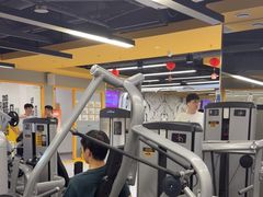 -超鹿运动(大唐世家店)