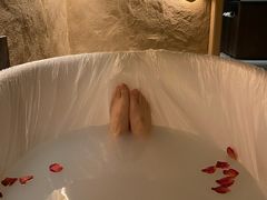 -快乐大桶水养生足浴SPA(前兴路店)