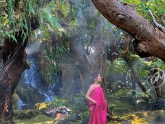 -Chom Cafe and Restaurant