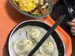 -老新隆牛肉锅贴(新街口店)