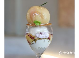 宁波的️这个蜜桃芭菲，好好吃