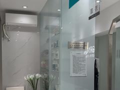 -福奈特洗衣洗鞋(宝山一二八纪念路店)