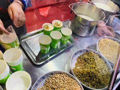 -清真老马家国华牛奶鸡蛋醪糟(正宁路店)