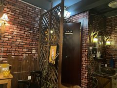 -MAX伯爵趣味互动密室逃脱(大坪D馆店)