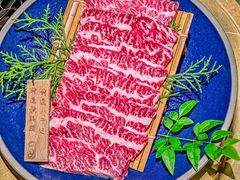 -山川小町·极番烧肉(新地假日广场店)