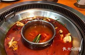 Three Delicacies Soup Pot with Pork and Eggs