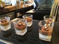 -圣丰索菲特·2 On 988 Café 自助餐厅