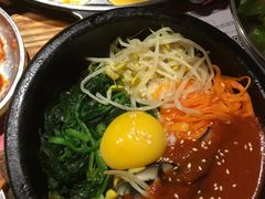 -青瓦炭韩潮烤肉(花园道店)
